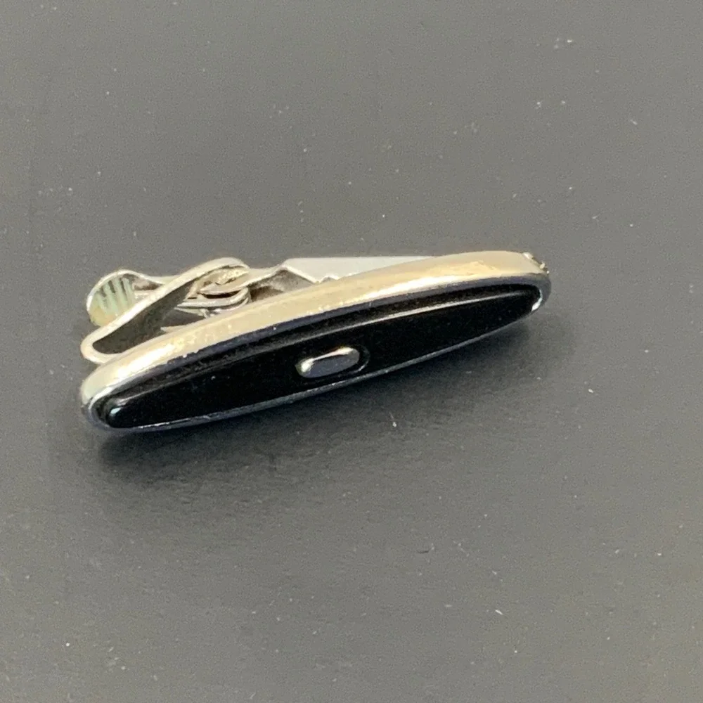 Vintage Silver Tone Black Inlay Oval Tie Clip Mid Century Modern Mens Accessory